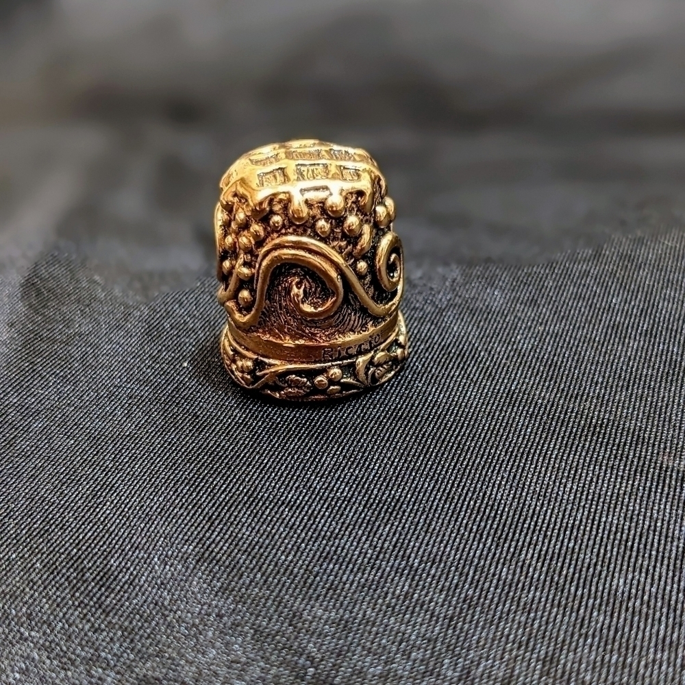 Dan Riccio Bronze Sculpted Ornate Vintage 80s Collectible Thimble